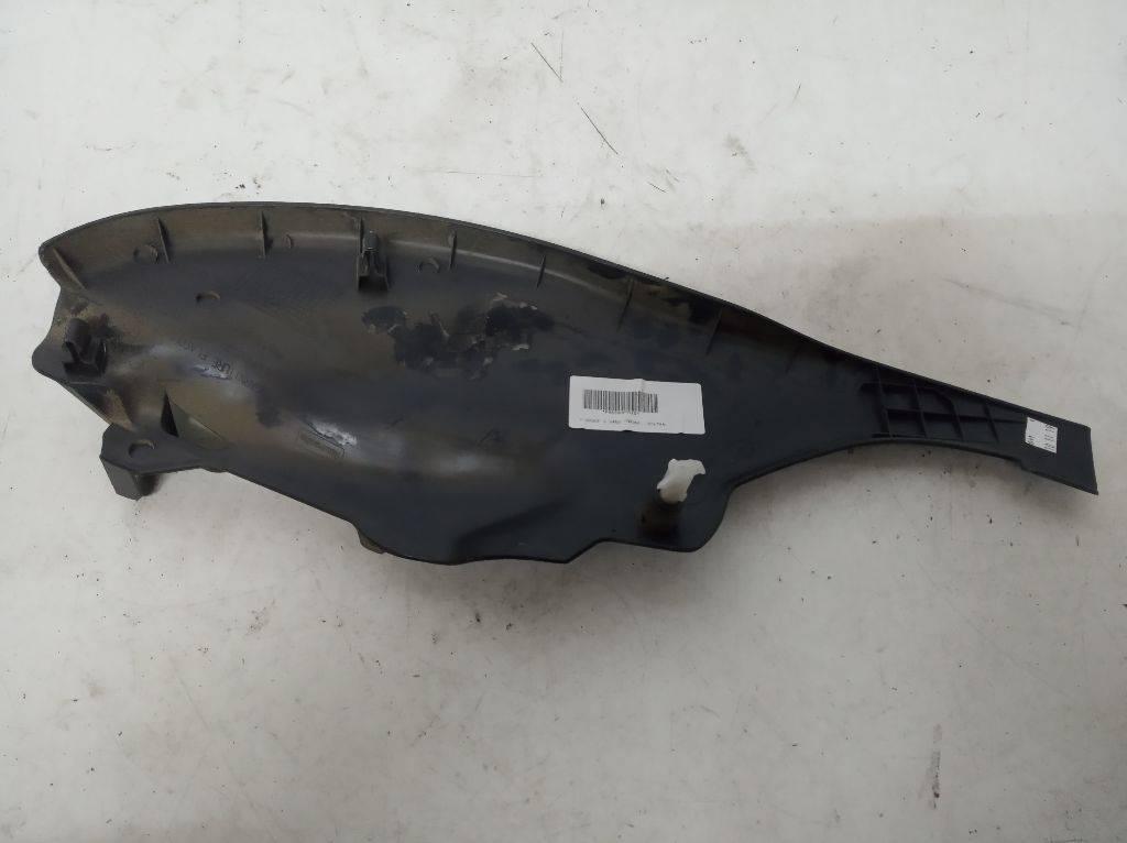 Декоративная накладка центральной консоли Peugeot 308 T7 2009, 9659920577 - фото №1