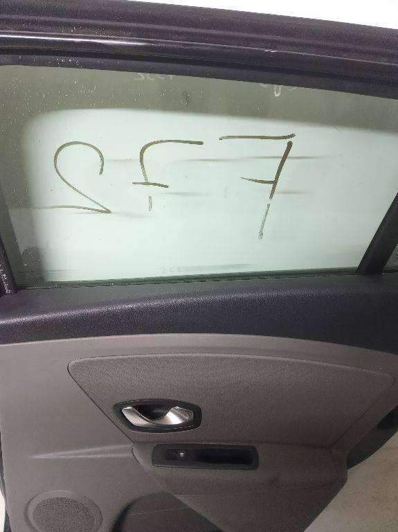 стеклоподъемник электрический задний правый Renault Megane 3 поколение 2009, хетчбэк 5 дв. - фото №1