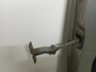 ограничитель открывания двери Renault Logan 1 поколение [рестайлинг] 2009, универсал