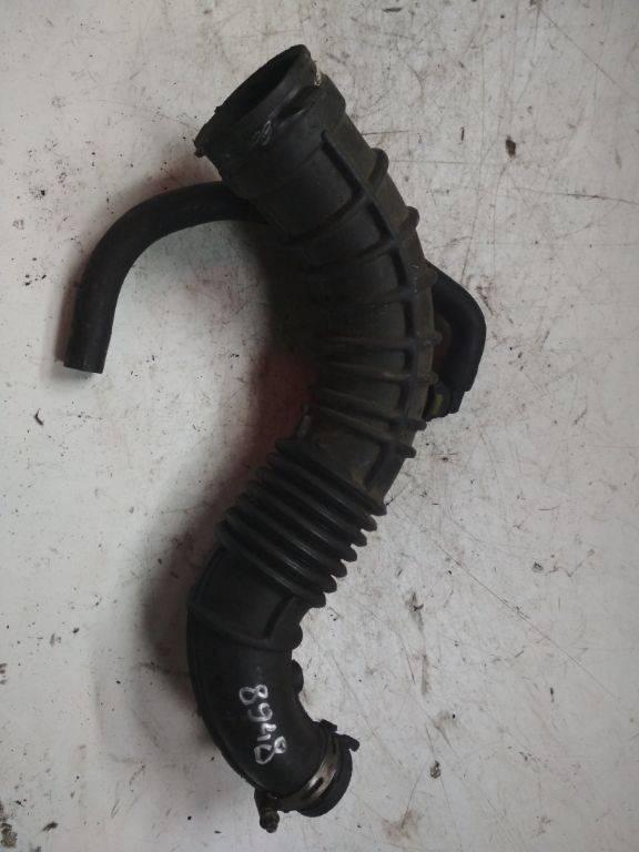 патрубок воздушного фильтра Renault Megane 3 поколение 2010, 8200500384 - фото №1