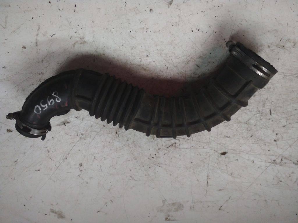 патрубок воздушного фильтра Renault Megane 3 поколение 2010, 8200500384 - фото №1