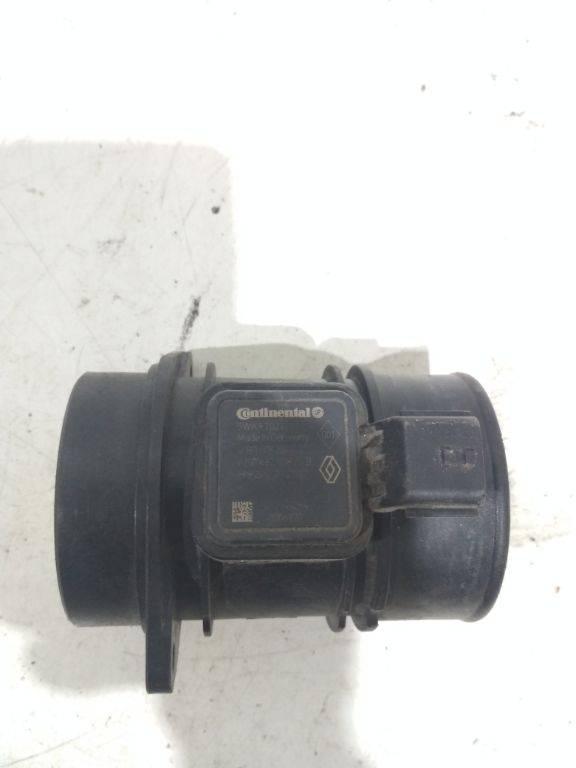 расходомер воздуха Renault Megane 3 поколение 2011, 8200702517 - фото №1