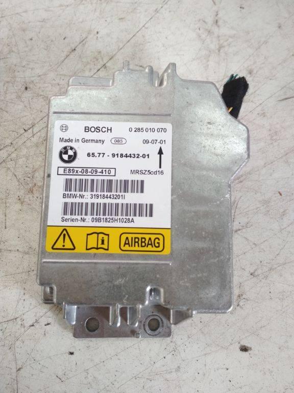 блок AirBag BMW 3 серия E90/E91/E92/E93 2005, 0285010070 - фото №1