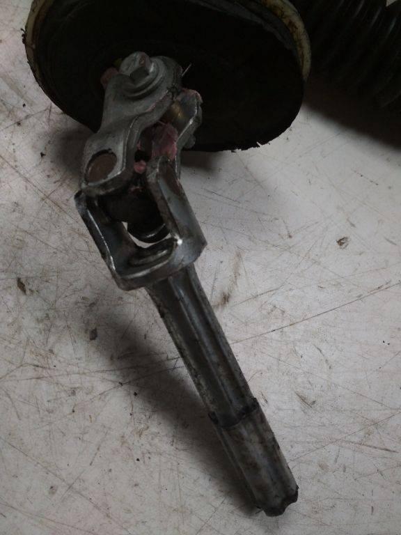 рулевой карданчик Renault Scenic 2 поколение 2004 - фото №1