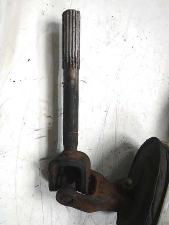 рулевой карданчик Renault Megane 3 поколение 2009 - фото №1