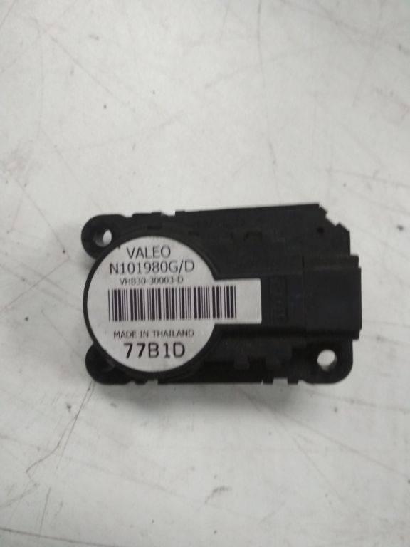 моторчик заслонки печки Renault Megane 2 поколение 2005, N101980GD - фото №1
