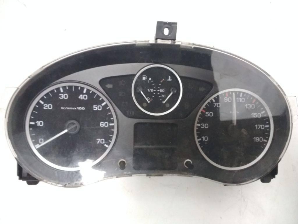 щиток приборов (приборная панель) Peugeot Partner 2 поколение (B9) 2009, 9665983480 - фото №1