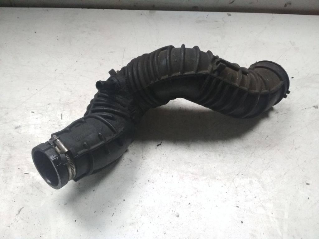 патрубок воздушного фильтра Renault Grand Espace 4 поколение 2007, 2.0 л., дизель, 8200586979 - фото №1