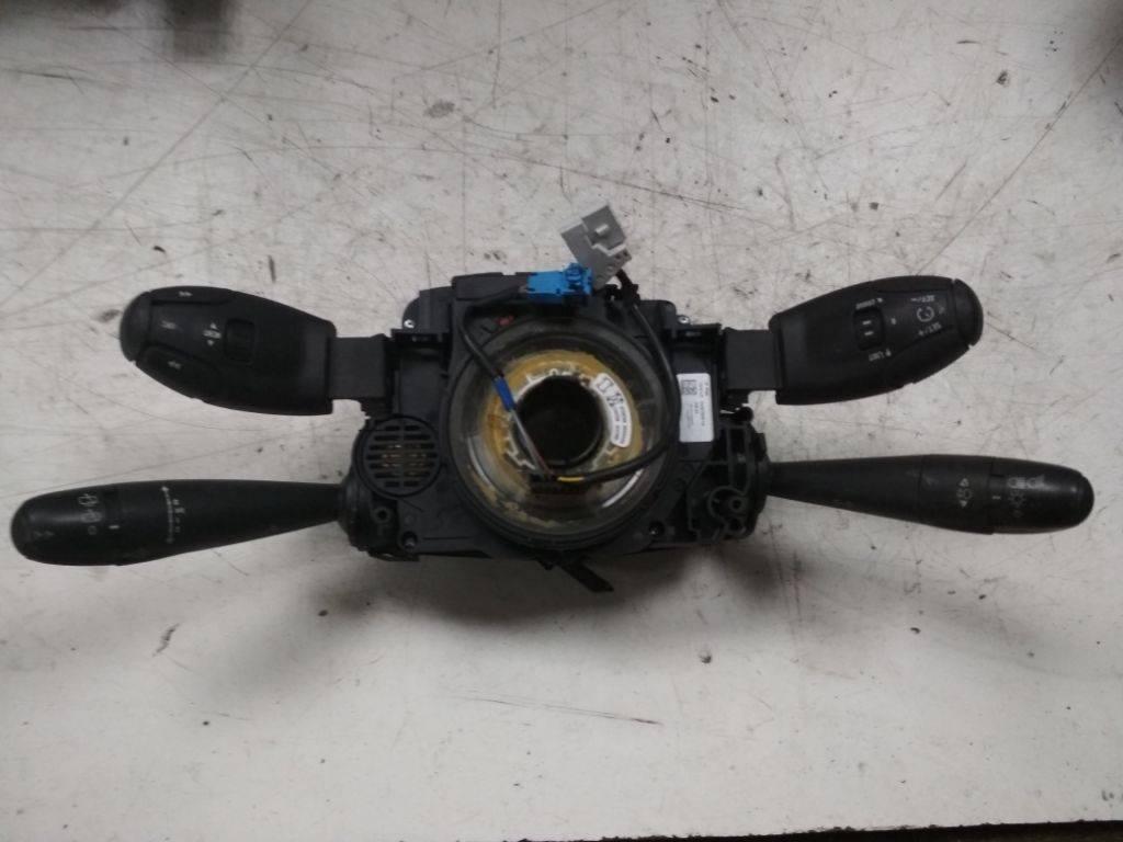 переключатель подрулевой (стрекоза) Peugeot 5008 1 поколение 2009, 96663612XT - фото №1