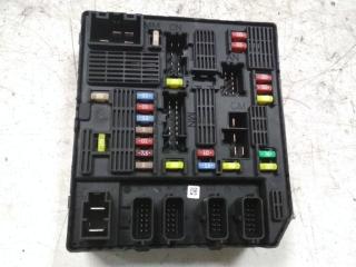 блок предохранителей Renault Scenic 3 поколение 2009, 284B62342R