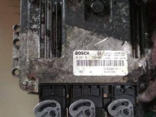 блок управления двигателем Renault Trafic 2 поколение 2002, 1.9 л., дизель, МКПП, 8200303141
