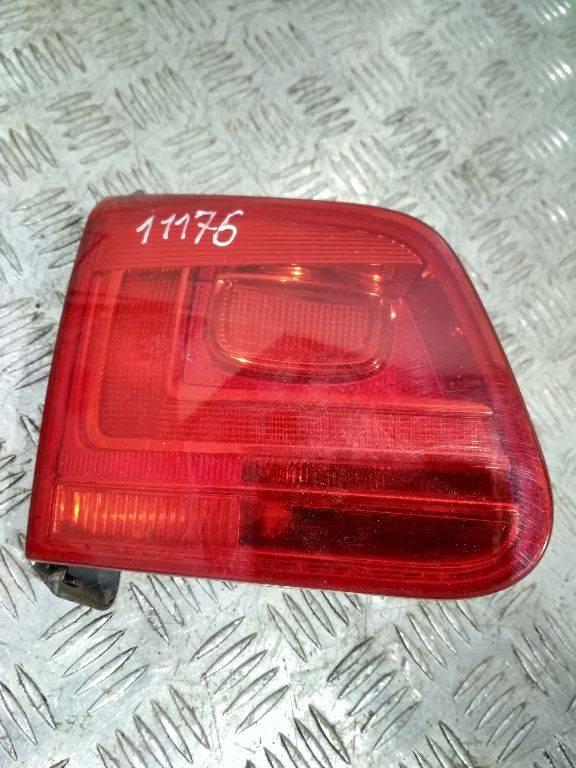 фонарь крышки багажника левый Volkswagen Tiguan 1 поколение 2010, 2.0 л., дизель, 178957 - фото №1
