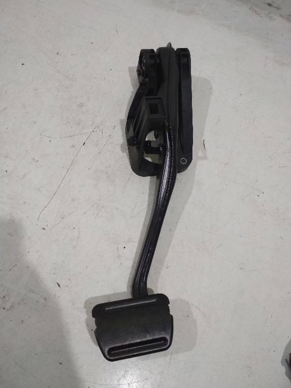 педаль тормоза Mercedes-Benz A-Класс W177/V177 2018, A2462920207 - фото №1