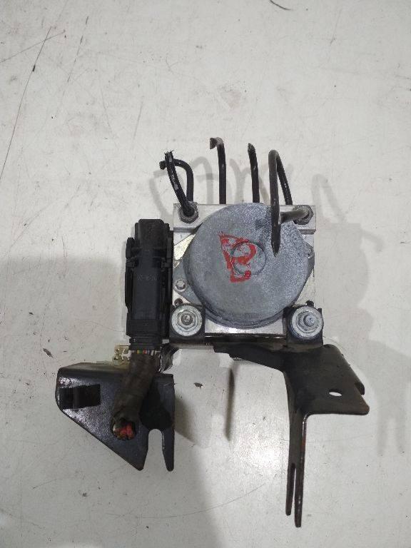 блок ABS Dacia Logan 2 поколение 2013, 8200756092 - фото №1