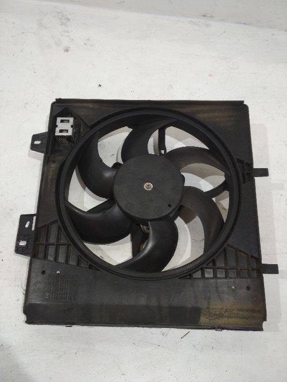 вентилятор радиатора Peugeot 1007 1 поколение 2007, 8240503FR - фото №1