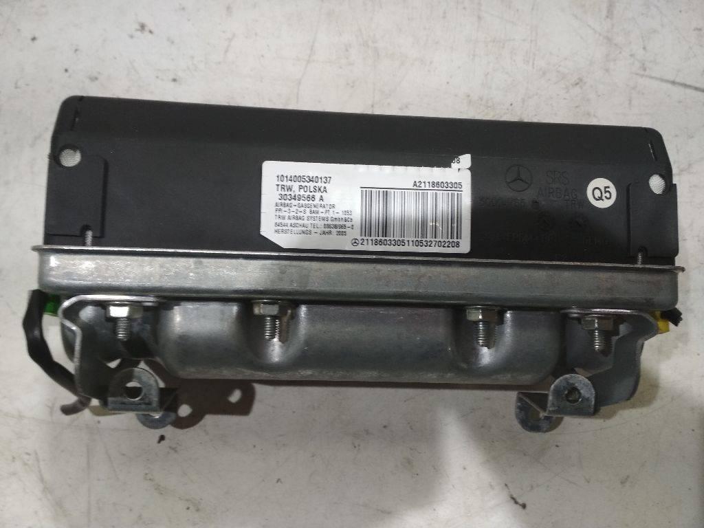 подушка безопасности пассажира Mercedes-Benz E-Класс W211/S211 2005, A2118603305 - фото №1