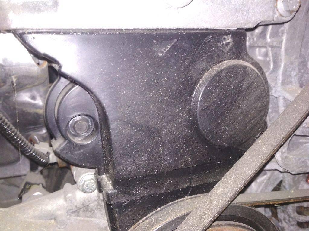 защита (кожух) ремня ГРМ Renault Clio 4 поколение 2012, 1.2 л., бензин, МКПП - фото №1