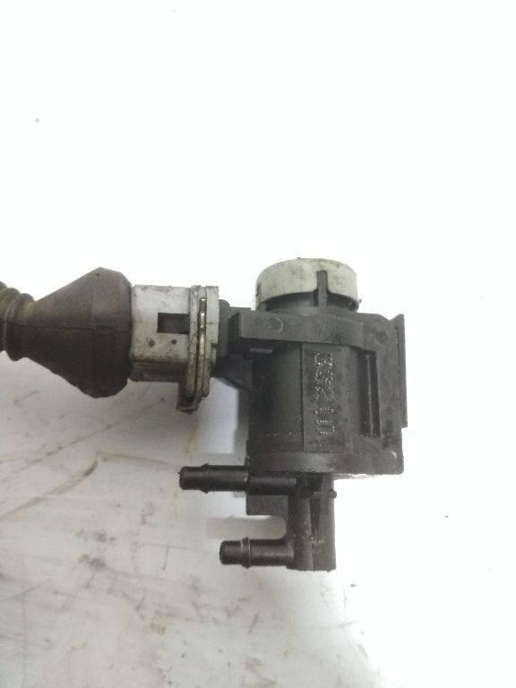 клапан управления турбиной (актуатор) Audi A4 B8/8K 2007, 2.5 л., дизель, АКПП, 1J0906283A - фото №1