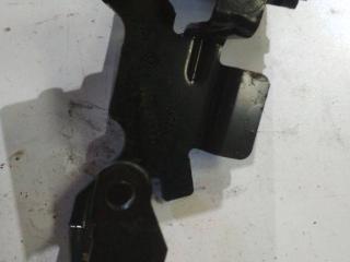 кронштейн генератора Renault Duster 1 поколение 2013, 1.5 л., дизель, МКПП, 166347486R