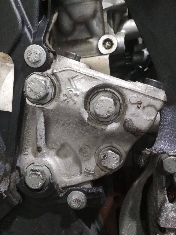 кронштейн двигателя Peugeot 3008 1 поколение 2012, 2.0 л., дизель, АКПП, 9682417480 - фото №1