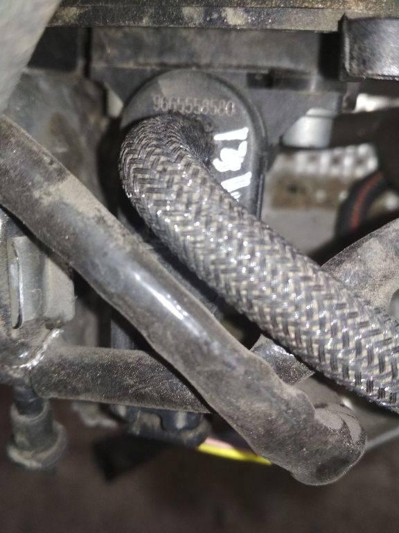 электромагнитный клапан Peugeot 3008 1 поколение 2012, 2.0 л., дизель, АКПП, 9665558580 - фото №1