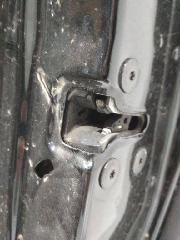 замок двери задней правой Renault Megane 3 поколение 2011, универсал - фото №1