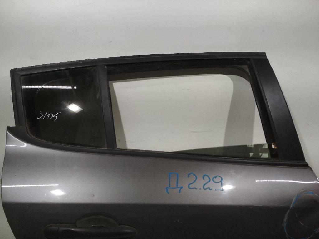 стекло двери задней правой Renault Megane 3 поколение 2009, хетчбэк 5 дв. - фото №1