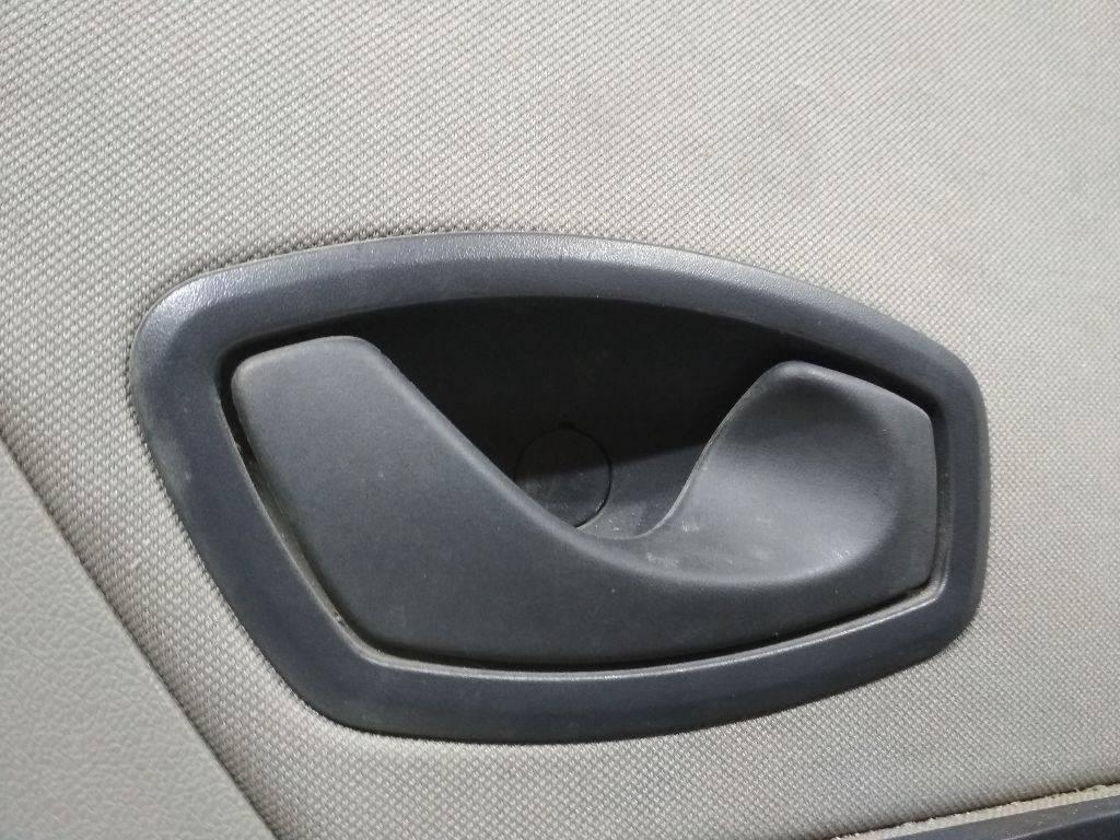 ручка внутренняя задняя правая Renault Megane 3 поколение 2009, хетчбэк 5 дв. - фото №1