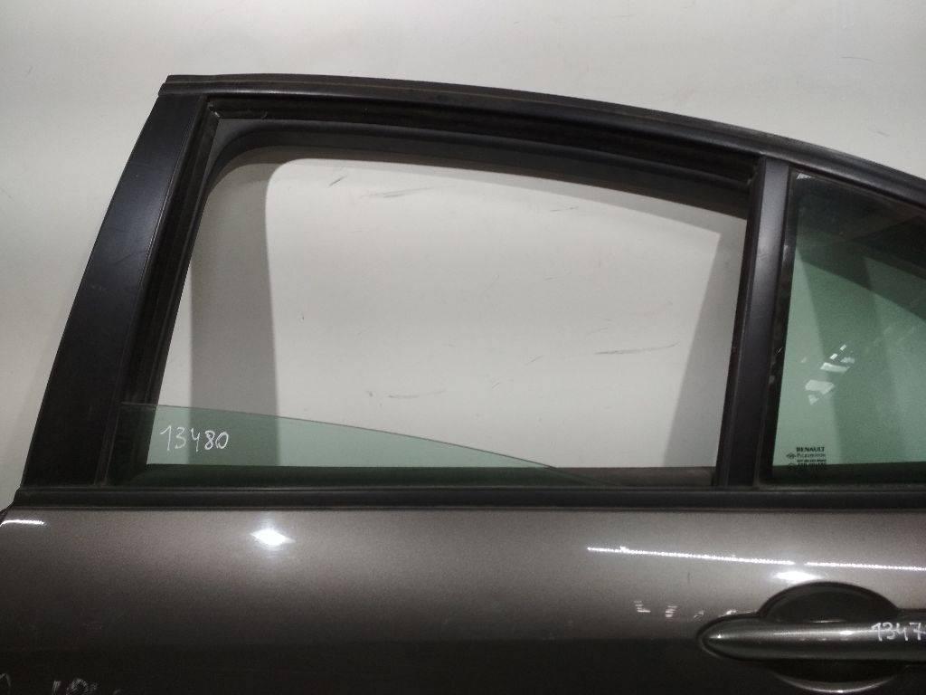 стекло двери задней левой Renault Laguna 3 поколение 2008, хетчбэк 5 дв. - фото №1