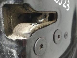 замок двери передней правой Renault Clio 3 поколение 2007