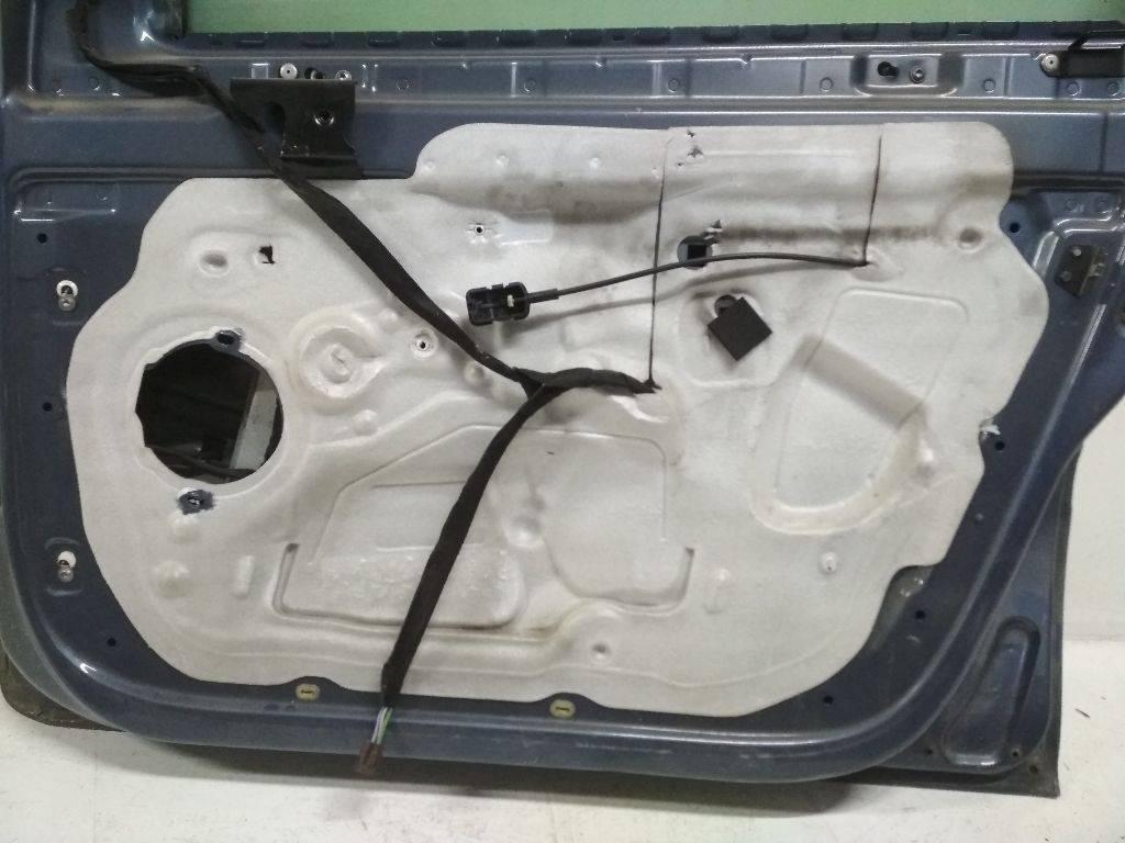 моторчик стеклоподъемника передний правый Renault Clio 3 поколение 2007 - фото №1