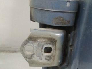 петля двери Renault Scenic 2 поколение [рестайлинг] 2007