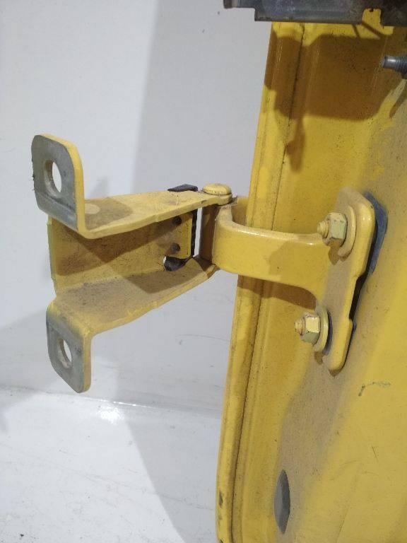 петля двери Renault Kangoo 2 поколение 2012 - фото №1