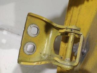 петля двери Renault Kangoo 2 поколение 2009