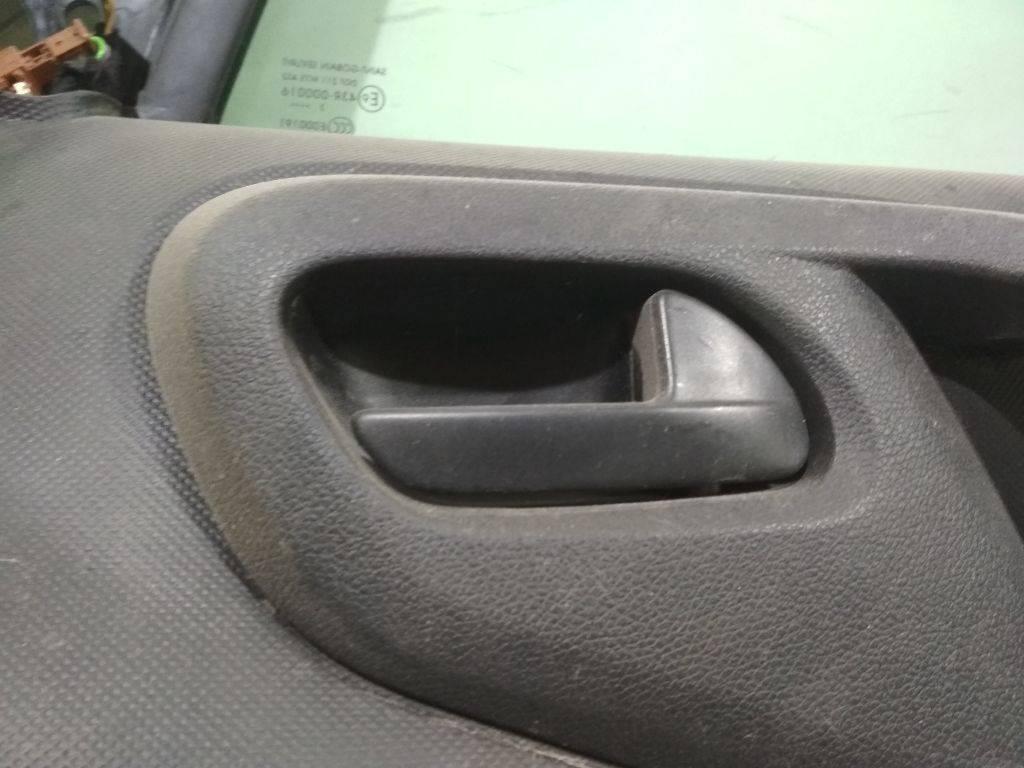 ручка внутренняя передняя правая Peugeot Partner 2 поколение (B9) 2008 - фото №1