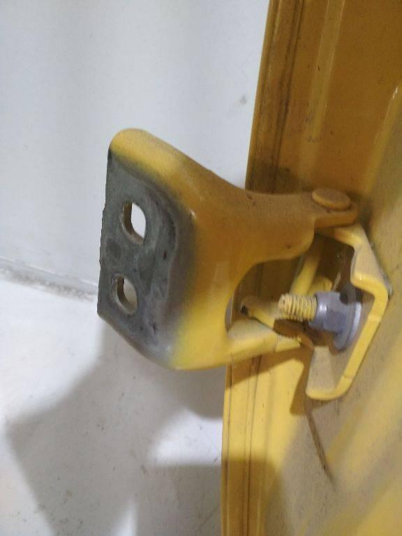 петля двери Renault Kangoo 2 поколение 2009 - фото №1