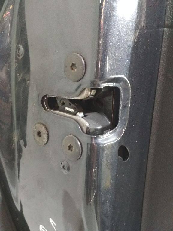 замок двери задней левой Renault Scenic 3 поколение 2010, 825030032R - фото №1