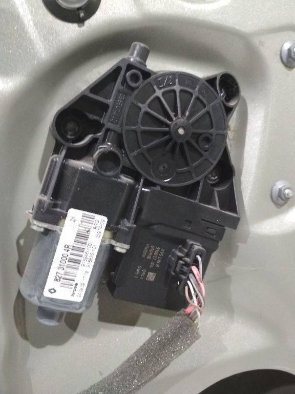 моторчик стеклоподъемника задний левый Renault Scenic 3 поколение 2011, 827310004R - фото №1