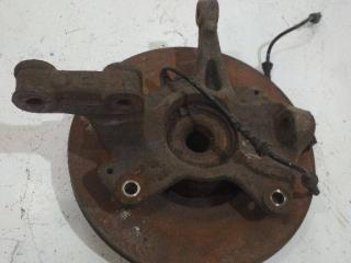 кулак поворотный правый Renault Megane 3 поколение 2011