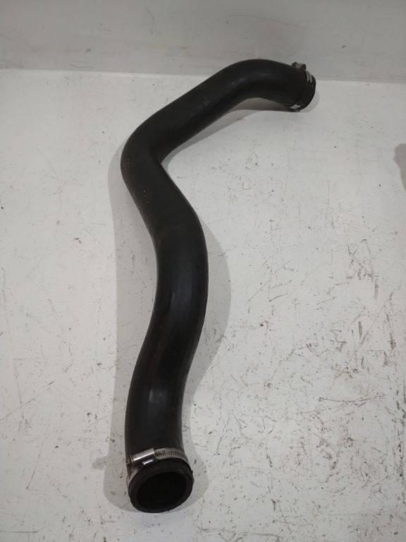 патрубок интеркулера Renault Trafic 2 поколение 2003, 8200208510 - фото №1