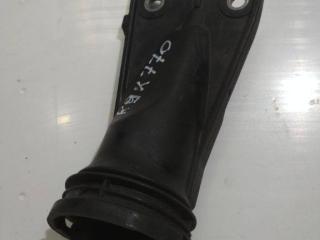 маслозаливная горловина Renault Megane 3 поколение 2011, 8200722806