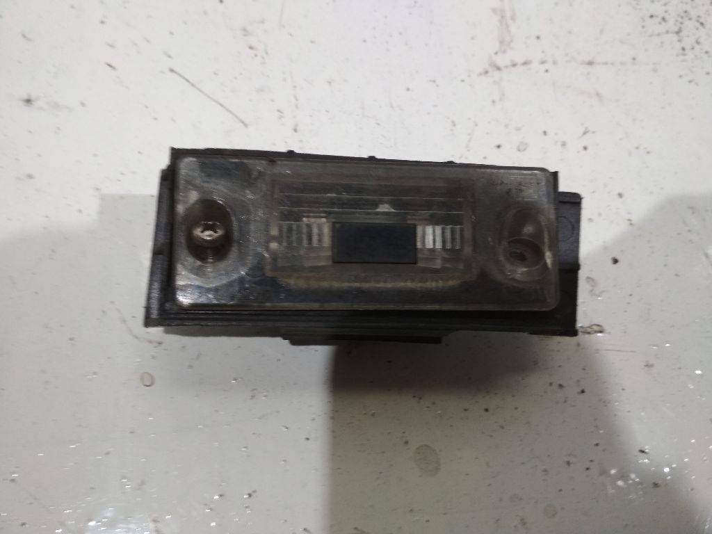 подсветка номера Audi A3 8L 1999, 8D9827631 - фото №1