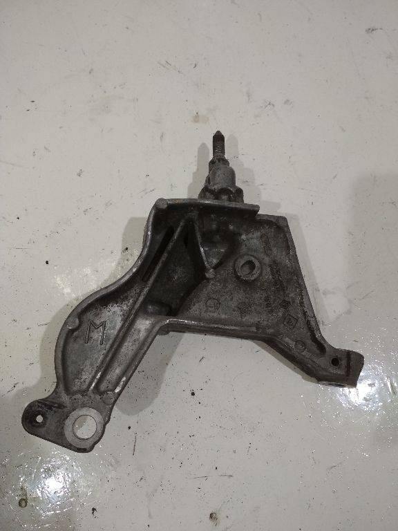 кронштейн КПП Renault Laguna 3 поколение 2008, 2.0 л., дизель, 112470006N - фото №1