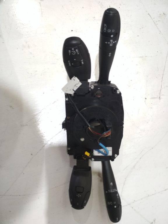 переключатель подрулевой (стрекоза) Peugeot 207 1 поколение 2008, 1.4 л., 96657280XT, VALEO - фото №1