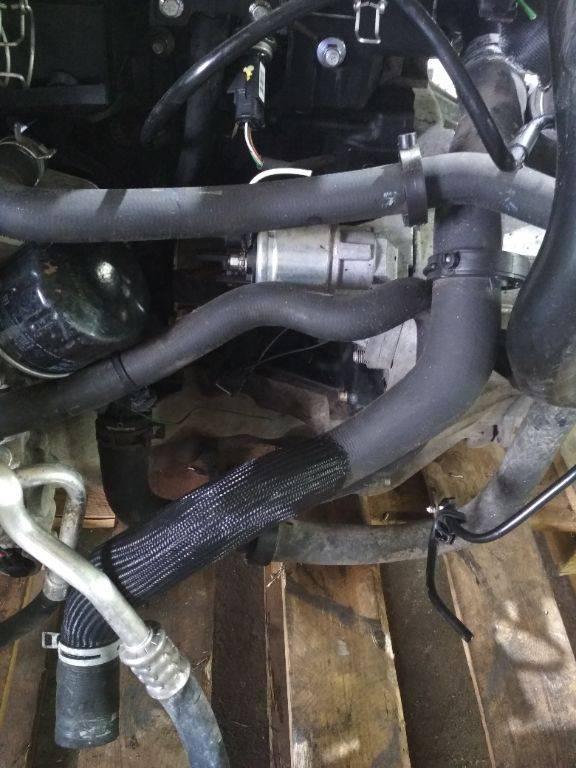 патрубок радиатора Renault Megane 3 поколение 2010, 1.5 л., дизель, МКПП - фото №1