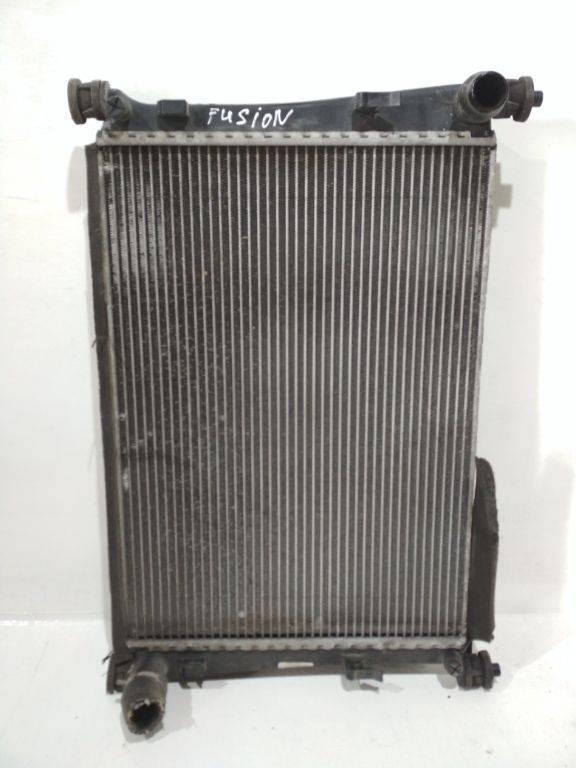 радиатор (основной) Ford Fusion 1 поколение 2003, 2S6H8005CC - фото №1