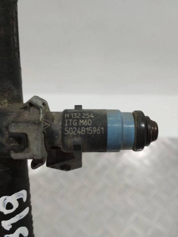 форсунка Renault Megane 2 поколение 2004, ITGM60, N132254 - фото №1