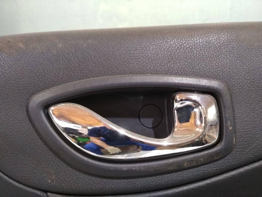 ручка внутренняя задняя правая Renault Koleos 1 поколение 2008 - фото №1