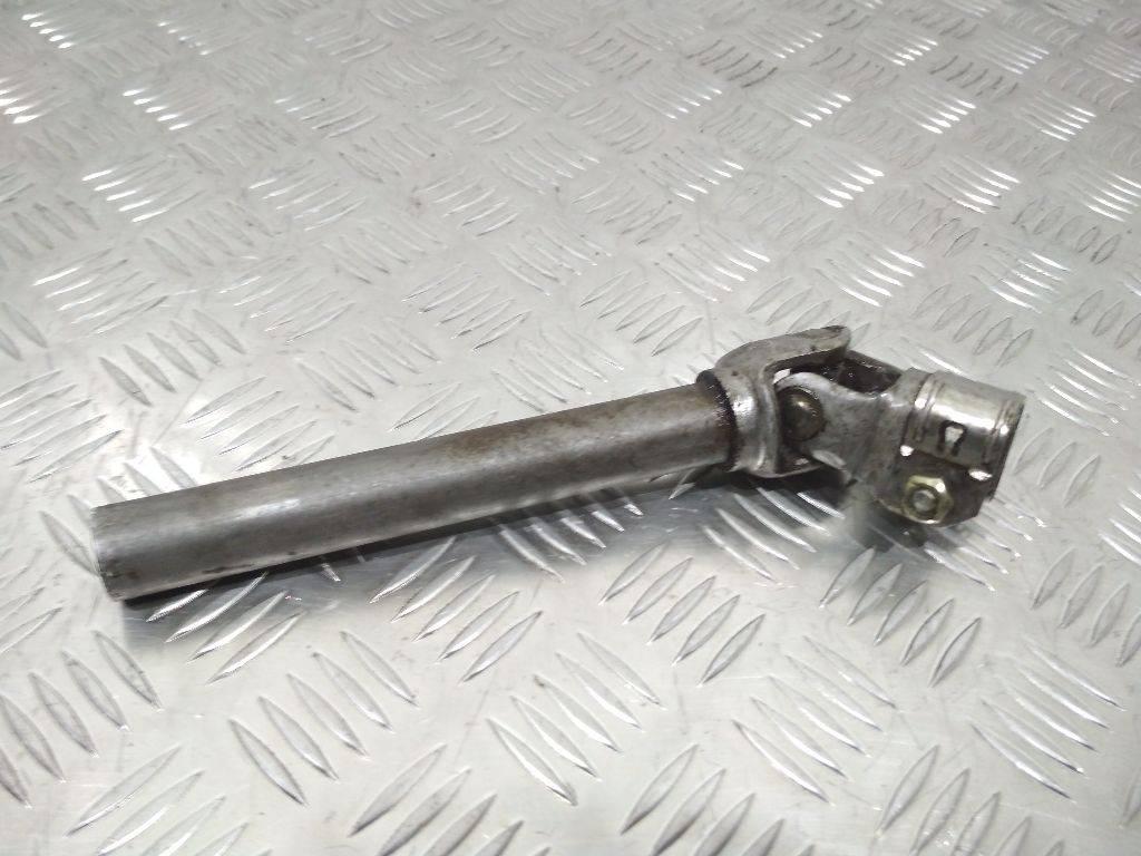 рулевой карданчик Peugeot 307 1 поколение 2004 - фото №1