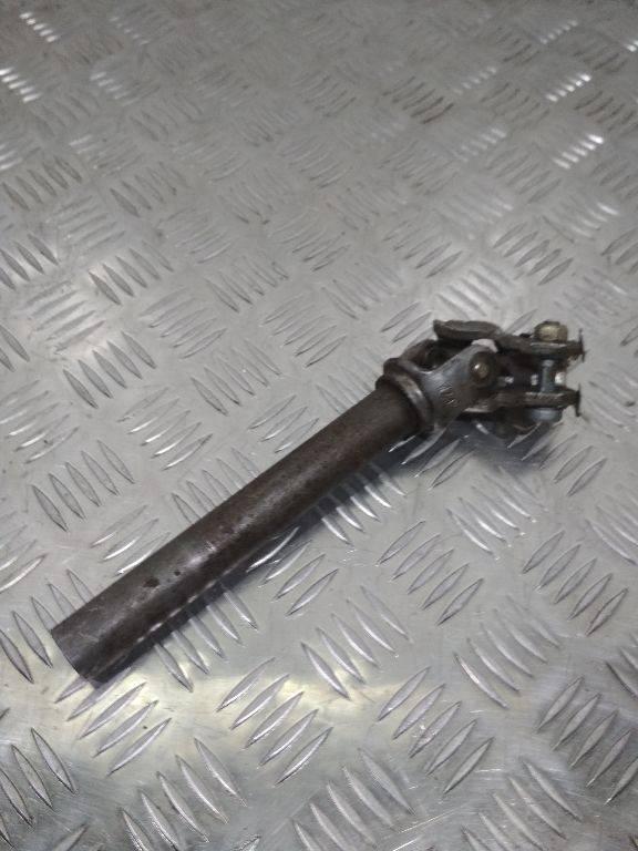 рулевой карданчик Peugeot 307 1 поколение 2004 - фото №1